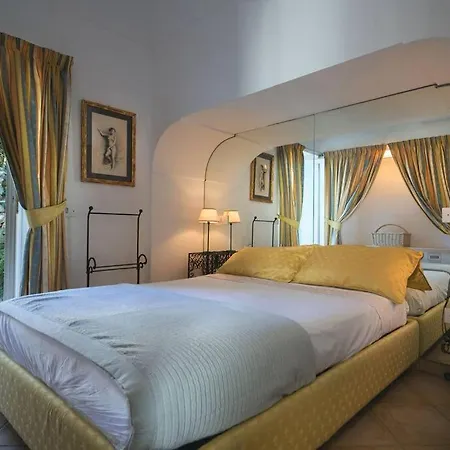 Luxury Zaffiro - Pool, Garden And Sea View 别墅 *