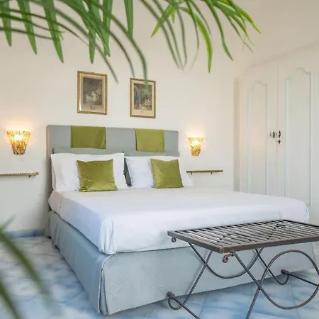 Vila Luxury Zaffiro - Pool, Garden And Sea View *