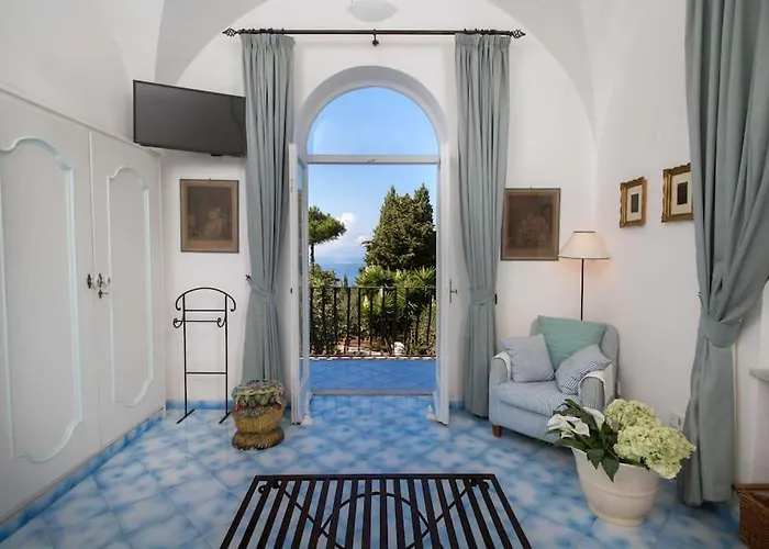 ヴィラ Luxury Zaffiro - Pool, Garden And Sea View