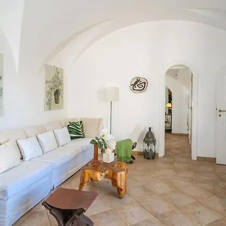 Luxury Zaffiro - Pool, Garden And Sea View * أناكابْري