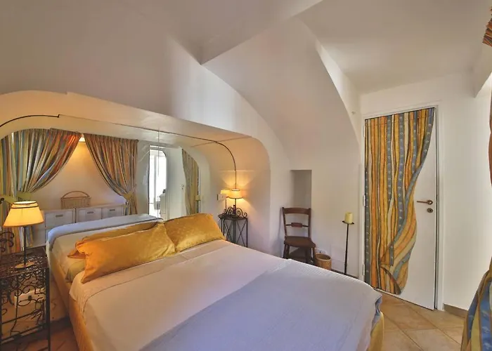 Luxury Zaffiro - Pool, Garden And Sea View 别墅 *