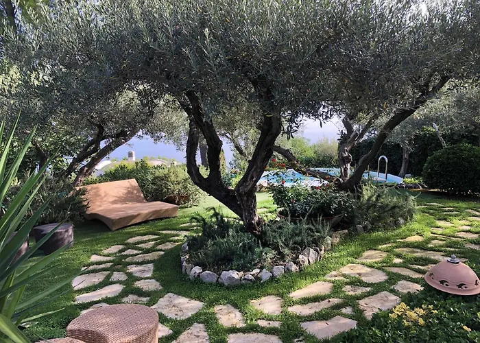 别墅 Luxury Zaffiro - Pool, Garden And Sea View